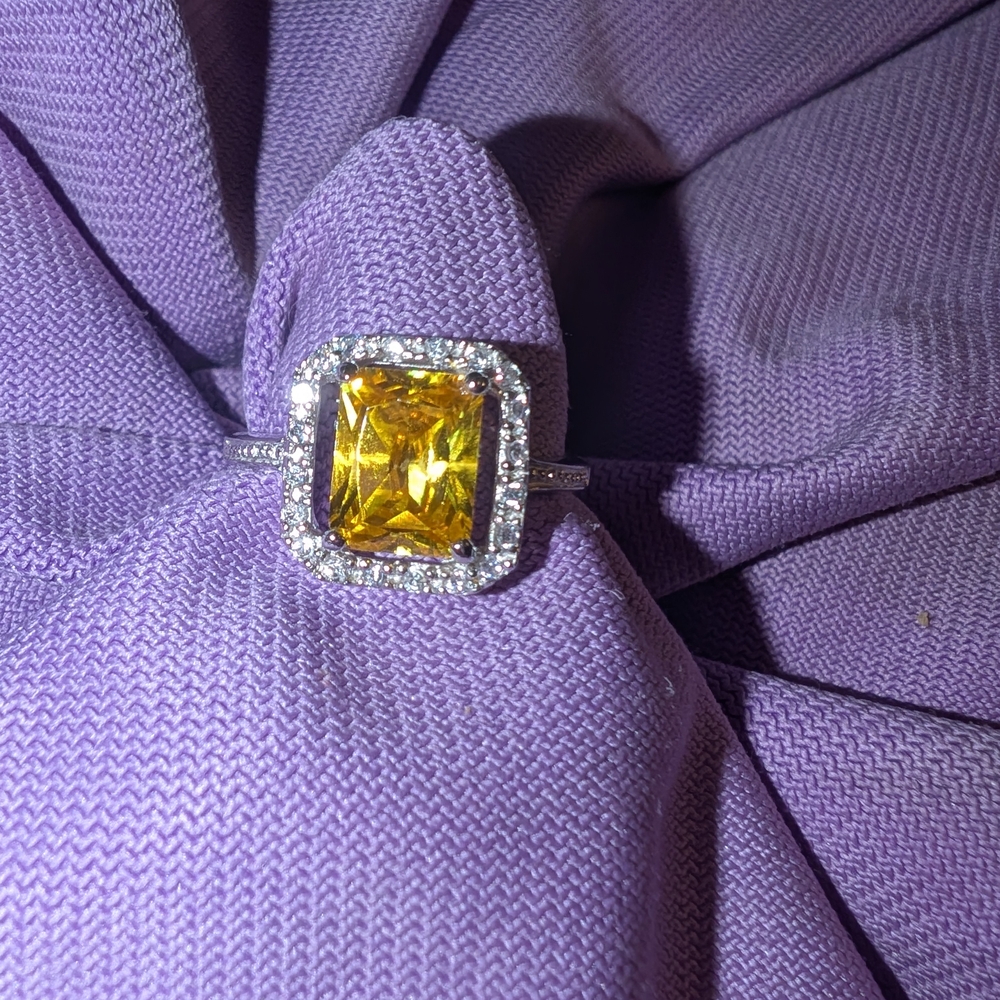 Yellow Halo Ring on Silver Band